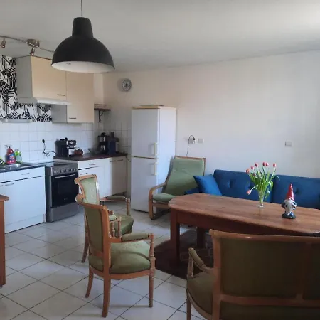 Keranna, Maison Entre Riviere Et Foret